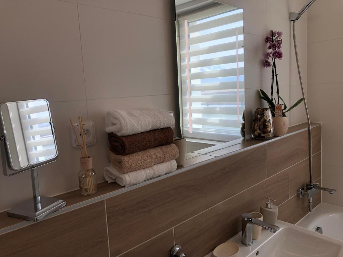 Tatra billetee apartmán s luxusným výhľadom na VysokéTatry a súkromným wellness Poprad Exterior foto
