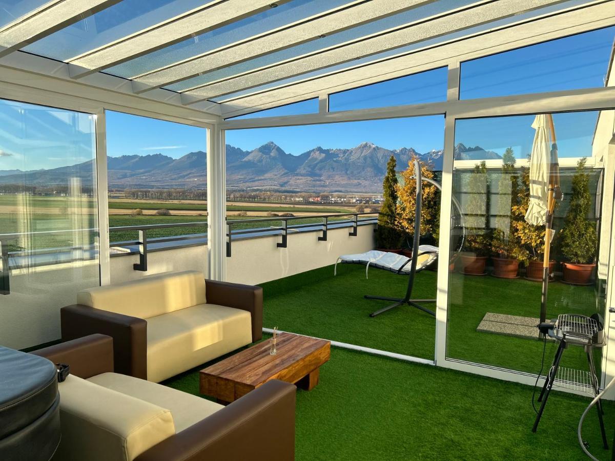 Tatra billetee apartmán s luxusným výhľadom na VysokéTatry a súkromným wellness Poprad Exterior foto